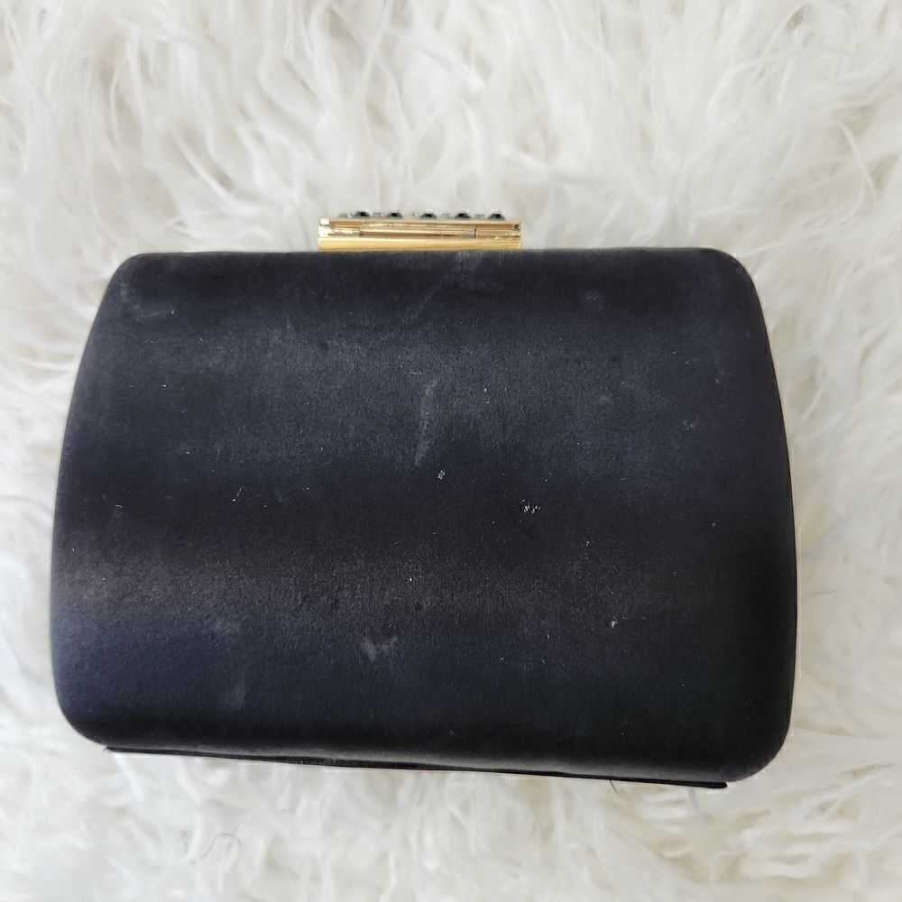 Clutch with Rhinestone Closure - Picture 3 of 6